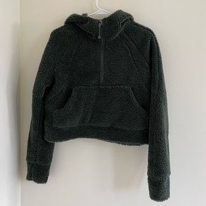Lululemon Cropped Scuba Hoodie